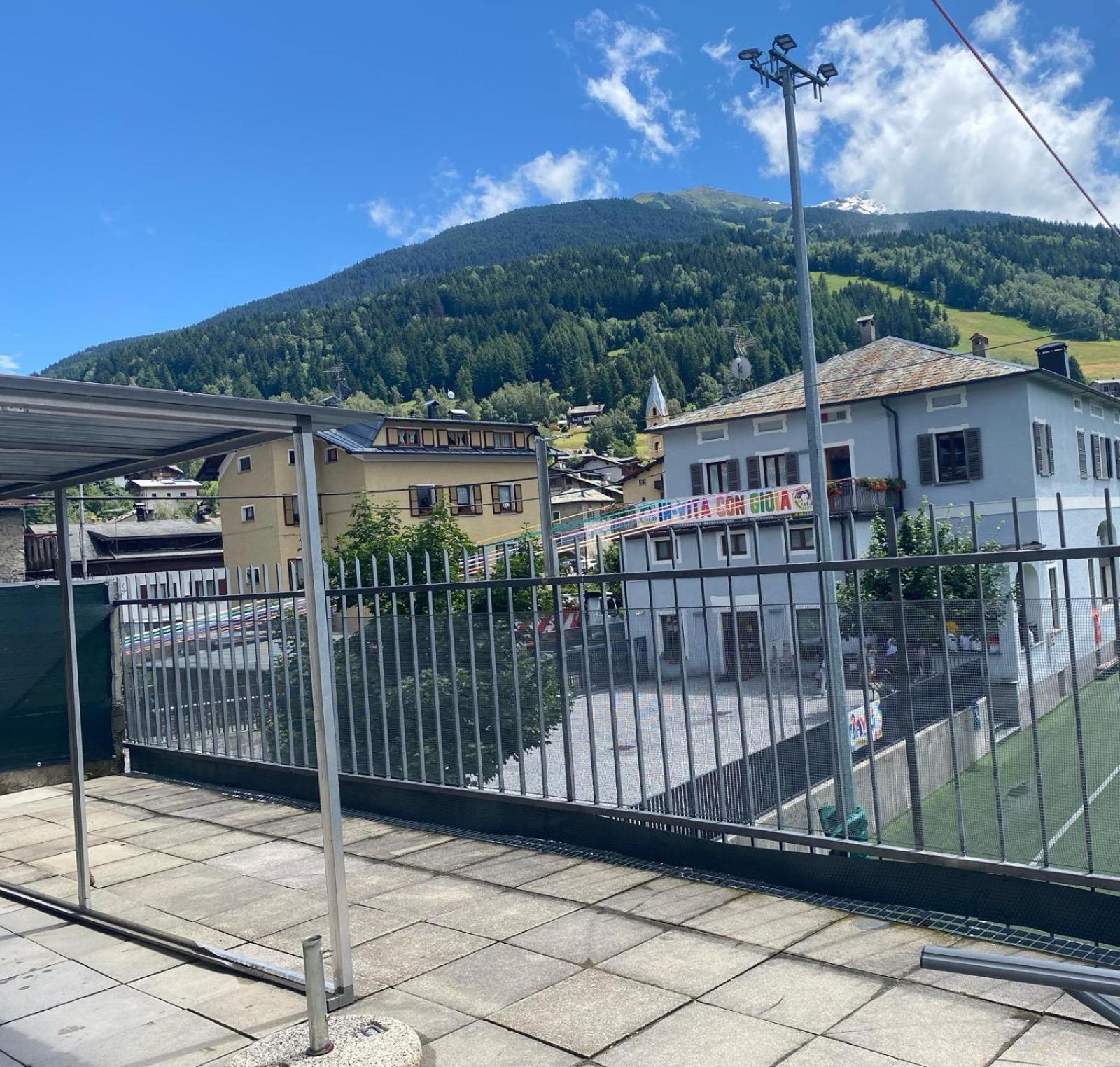 Appartamento In Via Morcelli บอร์มิโอ ภายนอก รูปภาพ
